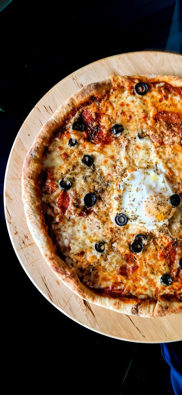 Pizza de jamón y queso